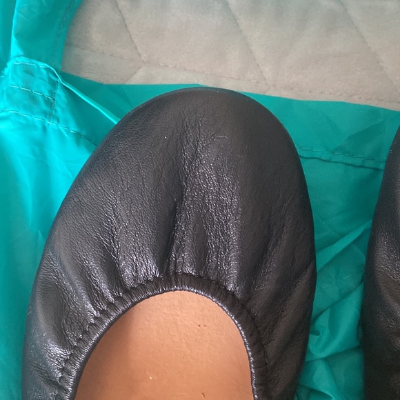 Almost New Black Tieks - Picture 7 of 7